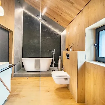 Luxusny Chalet Lesna Willa Nová Lesná